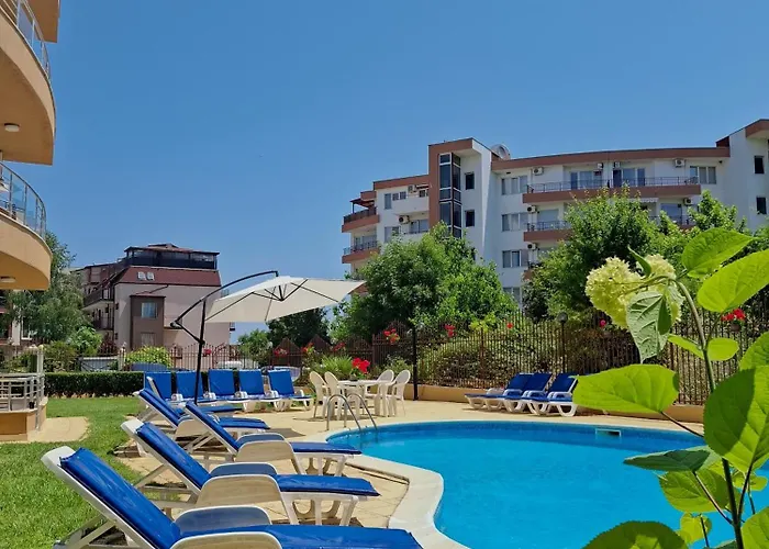 Sineva Апартамент *