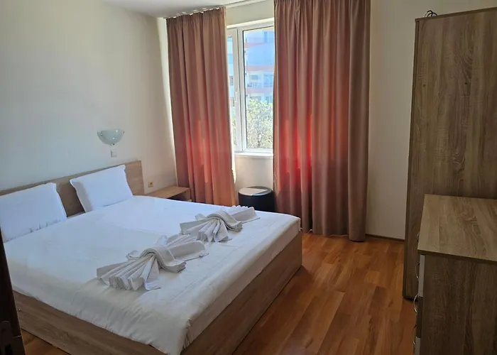 Sineva Апартамент *