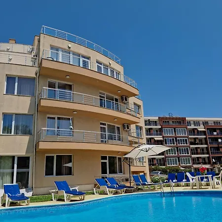 Апартамент Sineva