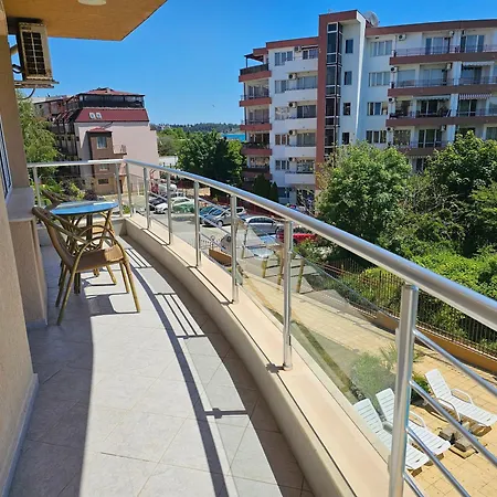 Sineva Апартамент